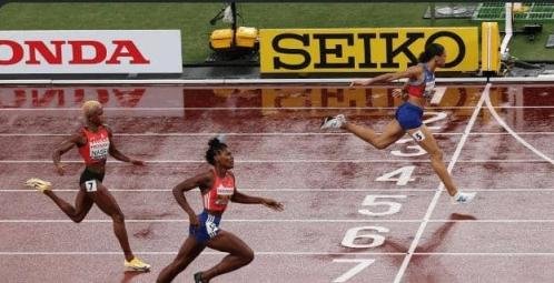 فيما حققت الأميركية ماكلافلين الذهبية.. البحرينية سلوى ناصر عيد تنال برونزية سباق 400 متر بطوكيو