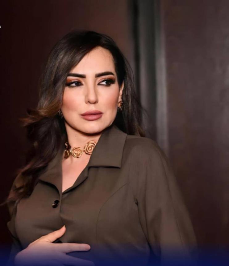 النجمة السورية أمل عرفة تعلن القطيعة على أقاربها