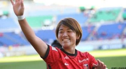 اليابانية هانا تاكاهاشي لاعبة العام في آسيا