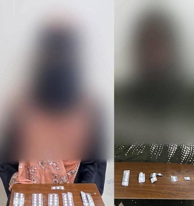 العاصمة عدن..  مكافحة المخدرات تضبط امرأتين بحوزتهما حبوب مخدرة في المنصورة