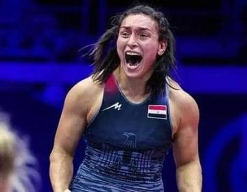 المصرية "سمر حمزة" تحرز ذهبية المصارعة في دورة ألعاب البحر المتوسط 2026