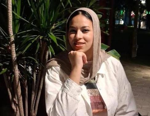 بعبارة "أنا عايزة أتجوز"..  ثلاثينية مصرية تثير جدلاً واسعاً على مواقع التواصل الاجتماعي