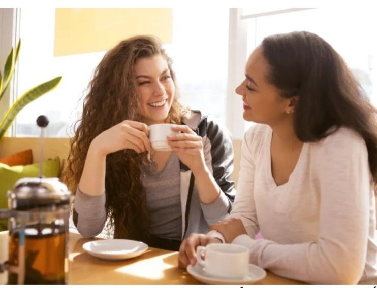 متى يصبح أصدقاء الزوجة خطرآ يهدد الحياة الزوجية