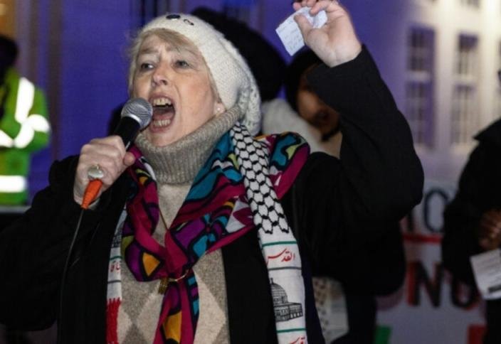 صحفية بريطانية: أفضّل قضاء شهرين في سجن "طالبان" على يومين في سجون إسرائيل