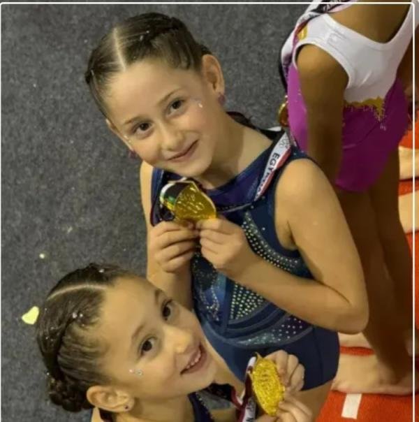 التوأم "ليلى وليليا" يحصدان ذهبية كأس مصر للجمباز