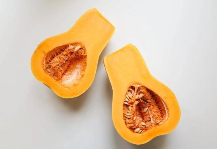 احتفظي به.. فوائد مذهلة لقشر "القرع العسلي"