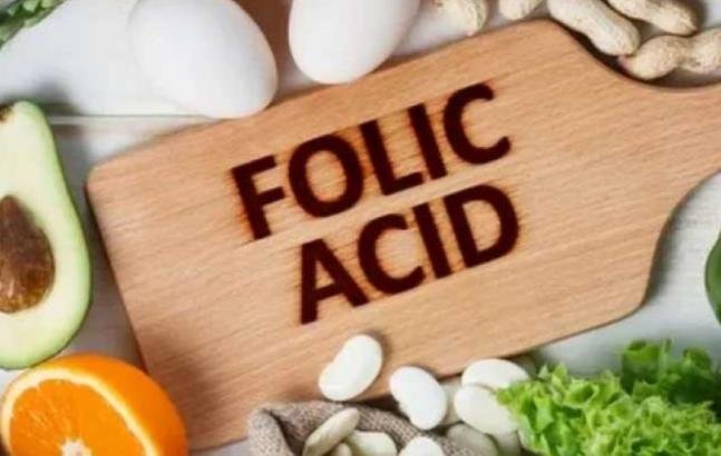 حمض الفوليك..  سر صحة المرأة وتنمية الجنين