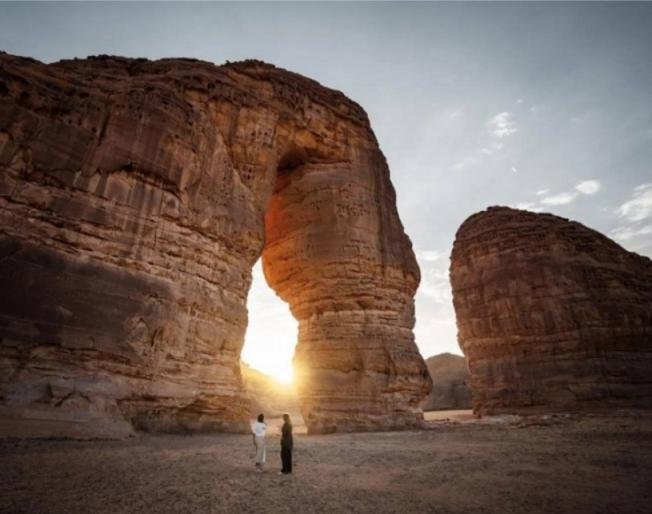 ثلاث جوائز عالمية… العلا السعودية تتوج ملكة السياحة الثقافية