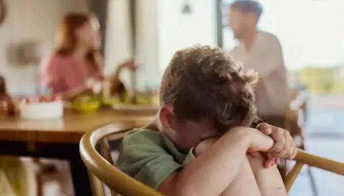 لماذا يشعر الأطفال بأن أصواتهم غير مسموعة؟