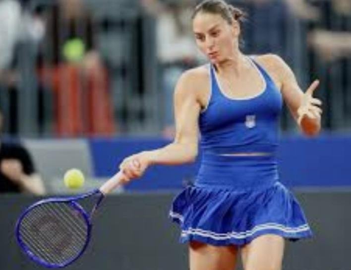 بطولة روان للتنس.. الأوكرانية مارتا تفوز  على الفرنسية باري.