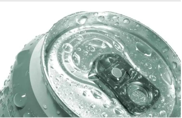 مصر.. مشروبات الطاقة تُدخل 3 فتيات المشفى