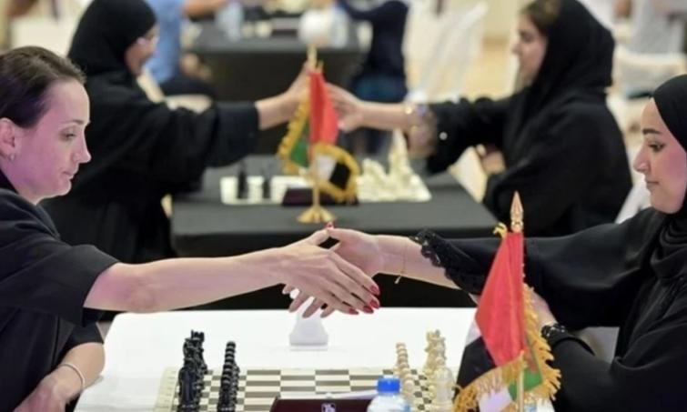 بطولة "فاطمة بنت مبارك" للشطرنج.. منصة لتمكين المرأة رياضياً بالإمارات