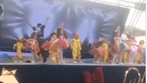 نجاة عشرات الأطفال عقب سقوط شاشة عملاقة بمصر