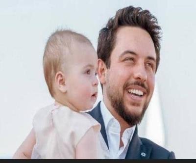 في عيد ميلادها الأول.. ولي عهد الأردن يحتفي بالأميرة الصغيرة "إيمان"