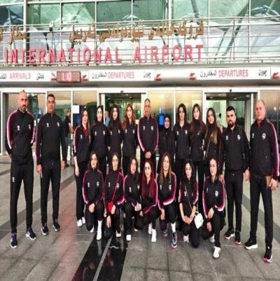 للمشاركة في بطولة غرب آسيا للكرة الطائرة.. منتخب العراق للسيدات يغادر إلى الأردن