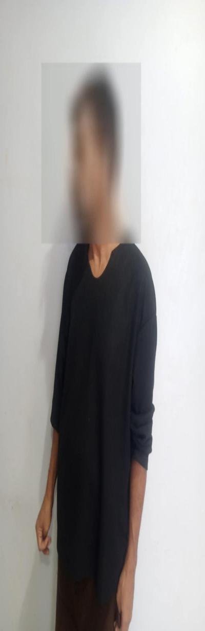 منها الإساءة إلى عدد من الفتيات.. شرطة البريقة تضبط شخصا متهما بقضايا ابتزاز إلكتروني