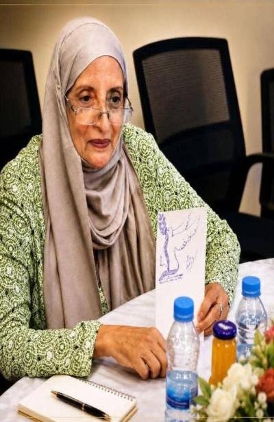 "رضية شمشير" رائدة الصحافة النسوية وصوت المرأة العدنية والجنوبية عموماً