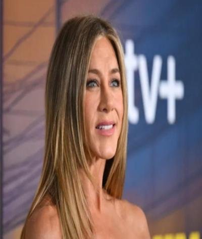 بعد 20 عاماً.. جينيفر تكشف عن معركتها السرية لإنجاب طفل