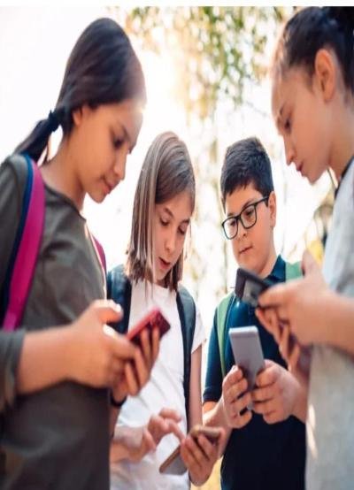 دعوى قضائية بشأن أضرار وسائل التواصل الأجتماعي على الأطفال