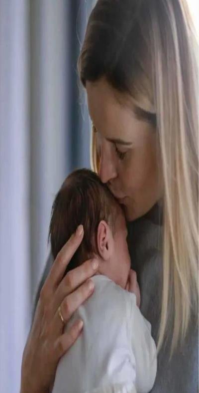 بعد ثلاثة عقود من الحرمان.. قرية إيطالية تشهد أول ولادة