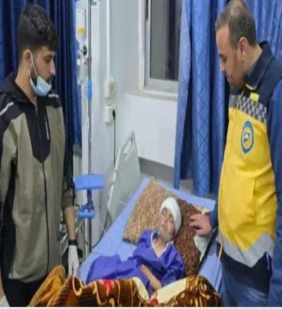 أنقاذ طفل من قاع بئر في الرقة بسوريا