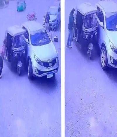 مصر..إثر خلافات أسرية سيدة تهاجم سائق توك توك بسلاح أبيض في الشارع