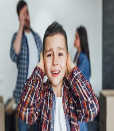 العلاقة بين الوالدين..   وتأثيرها السلبي على شخصية طفلك
