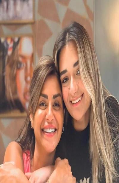 منه فضالي وملك زاهر يشكلان ثنائي في 4 أعمال فنية