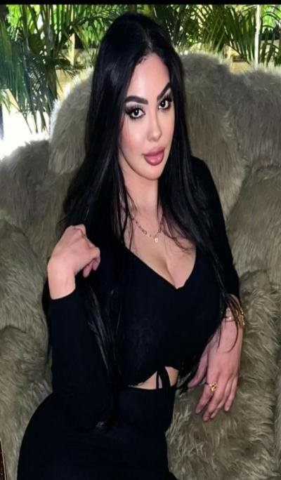 "فضائح التيك توك".. القبض على بلوغر جديدة شهيرة  في مصر
